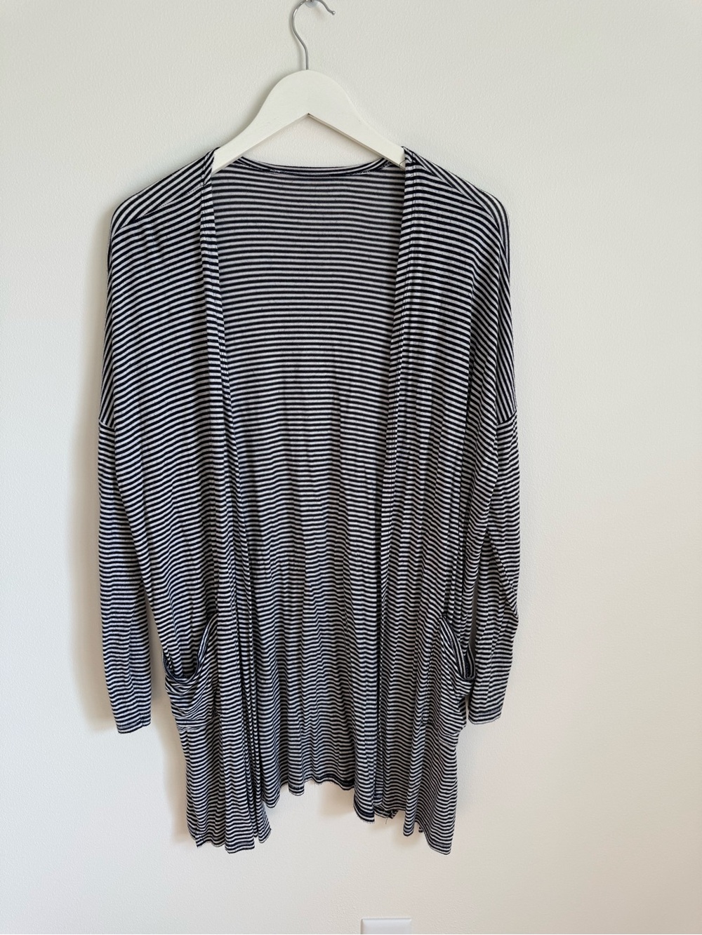 Carly Jean Los Angeles Navy Blue & White Striped Open Cardigan